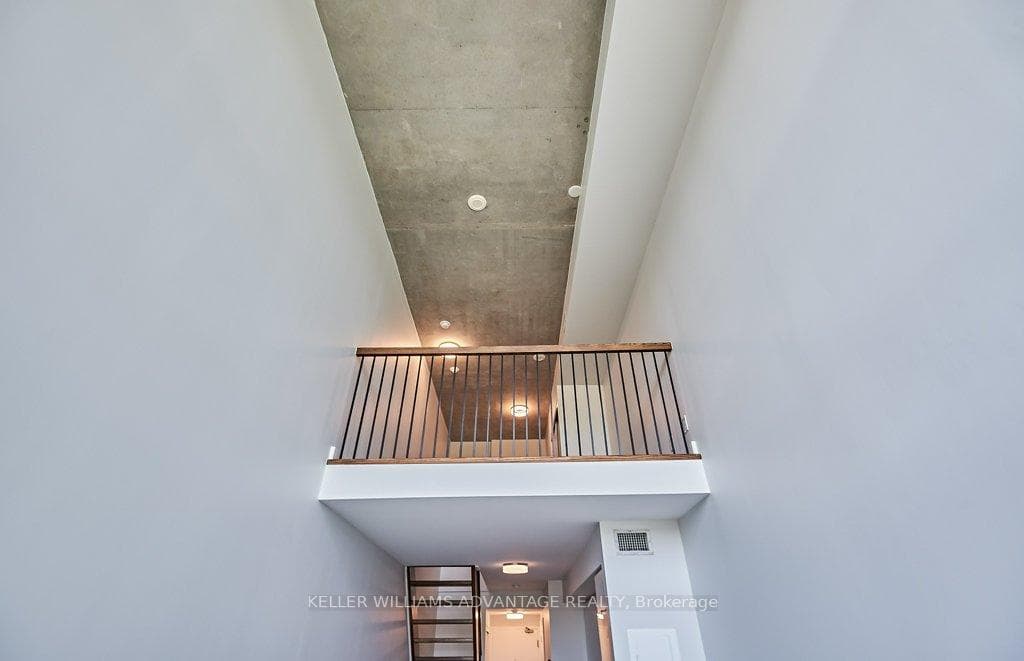 5 Hanna Avenue Unit 308 photo 24