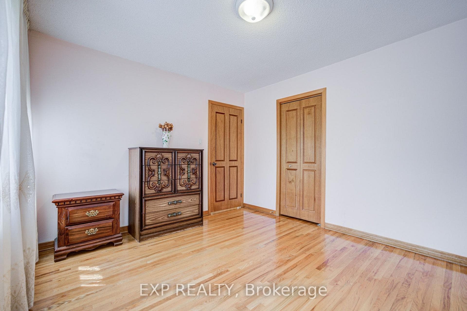 46 Eden Avenue photo 20