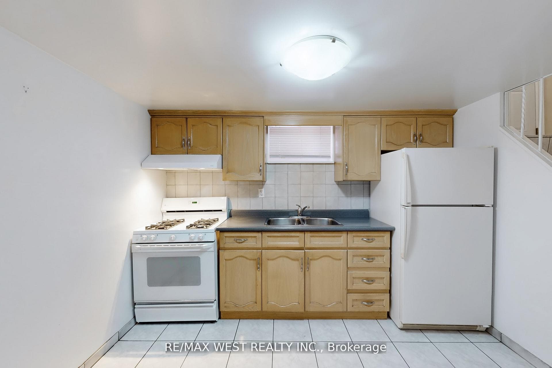 304 Concord Avenue photo 40