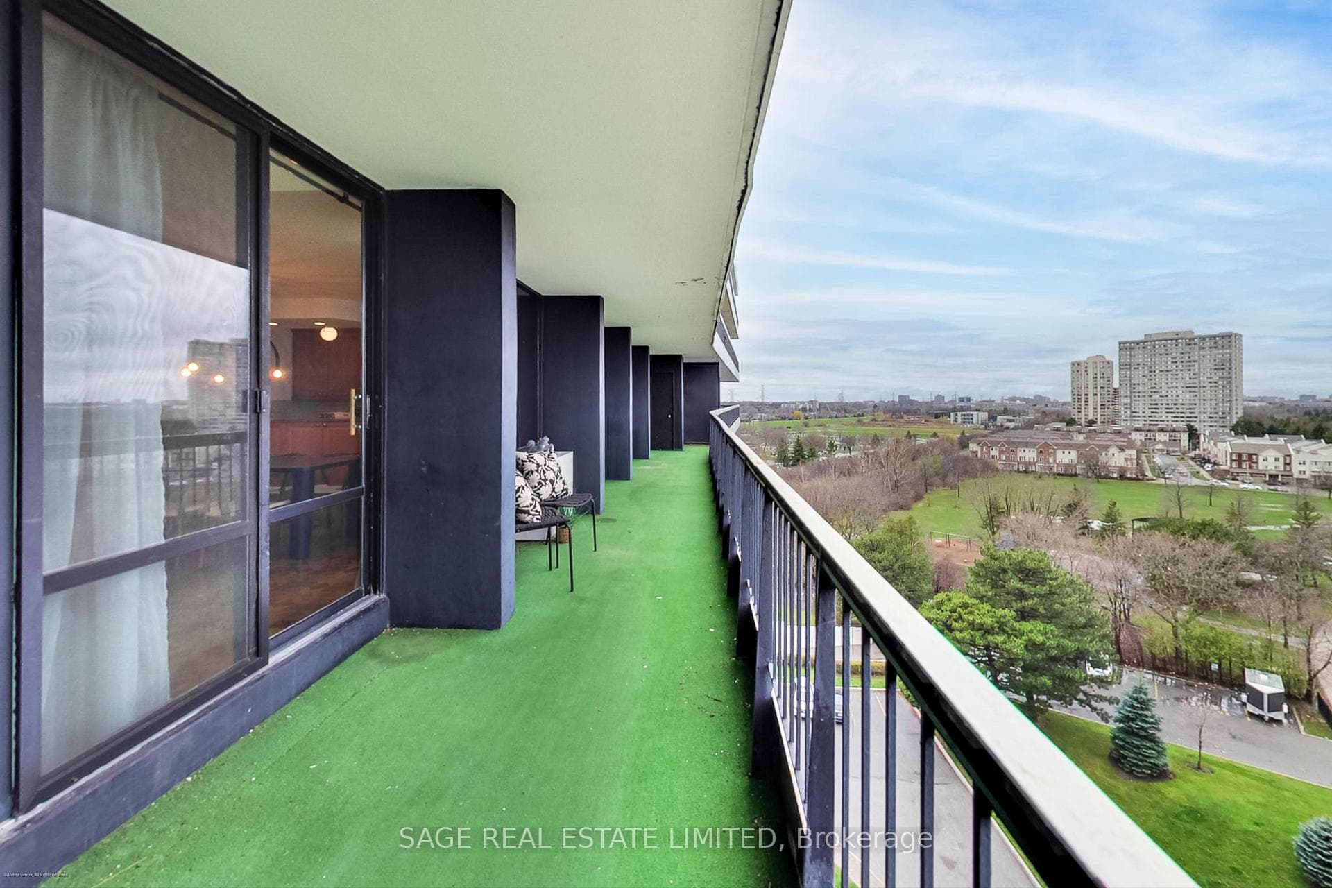 115 Antibes Drive Unit 1005 photo 27