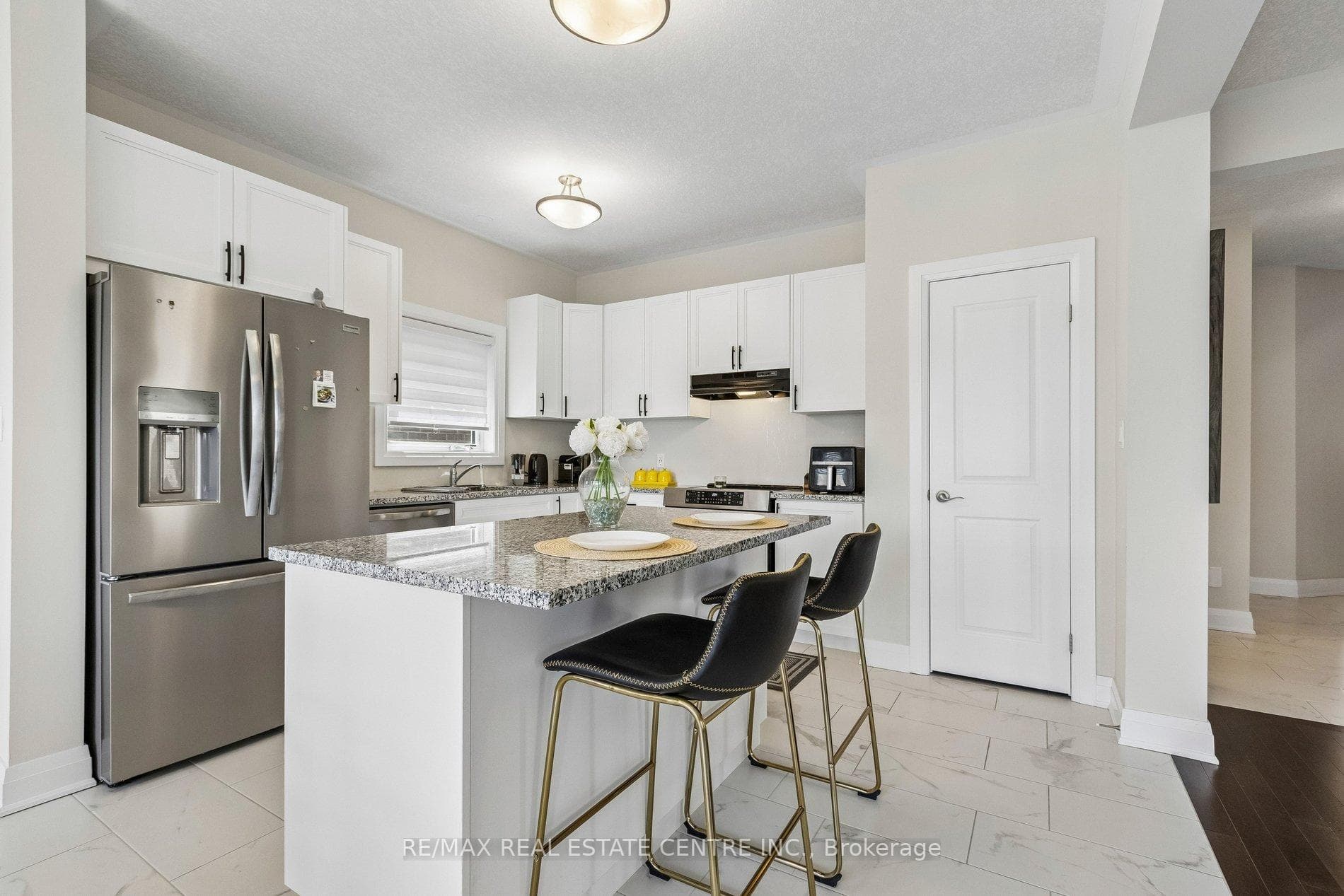 294 Chokecherry Crescent photo 22