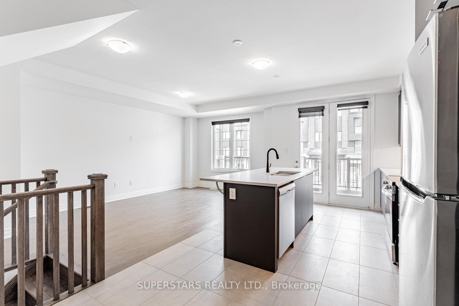 19 Avani Avenue photo 12