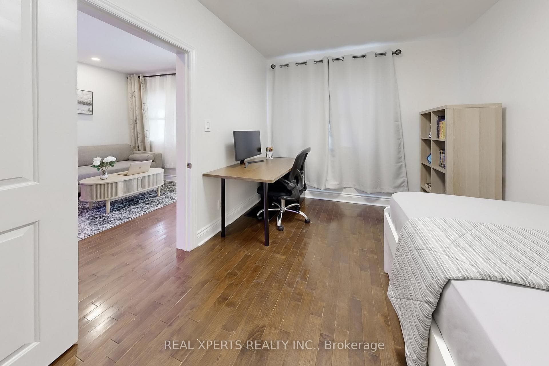 265 Clarke Street photo 18