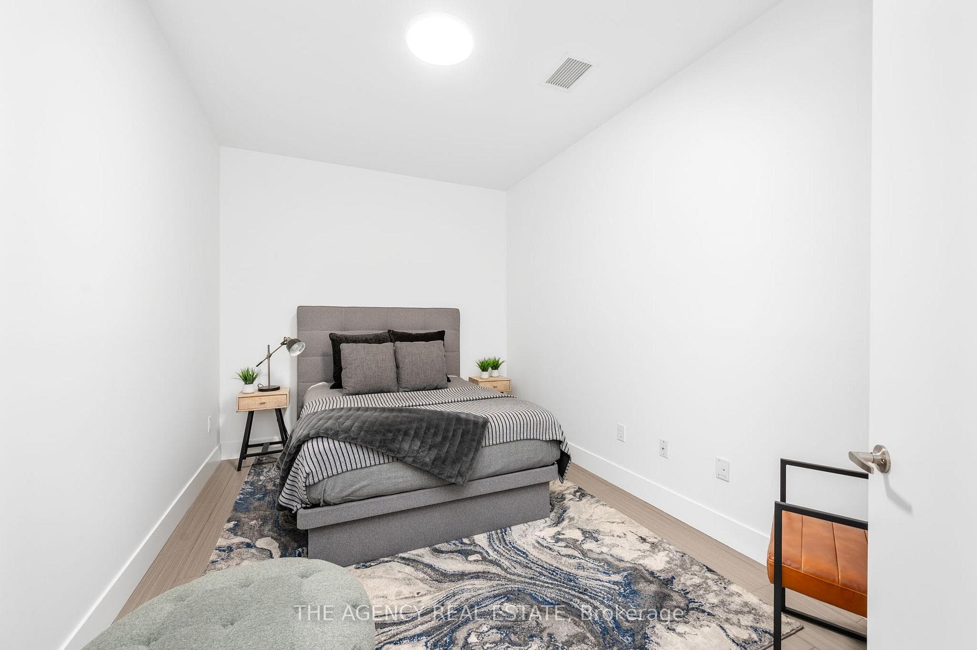 330 Ridout Street Unit 2601 photo 24