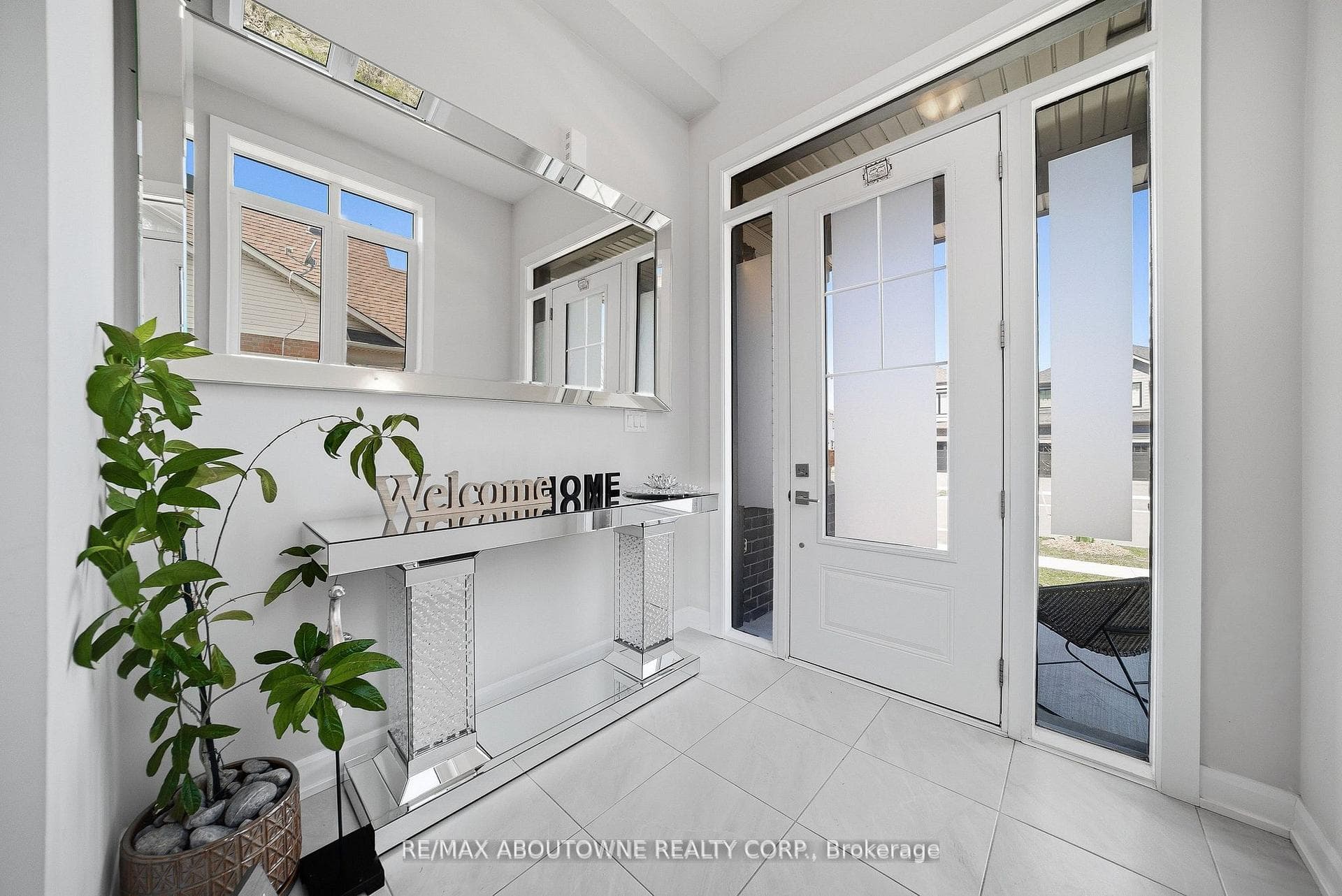 37 Riesling Street photo 3