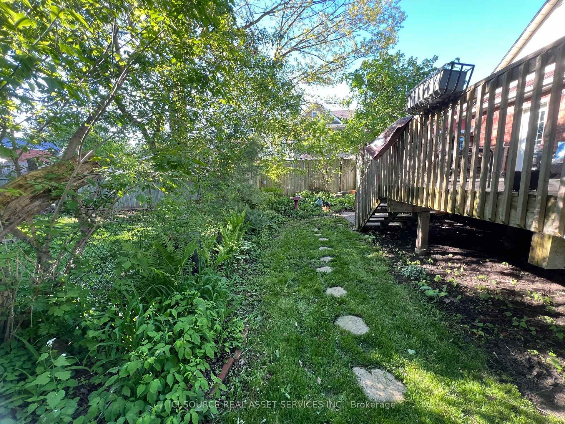 20 Bayview Drive photo 13