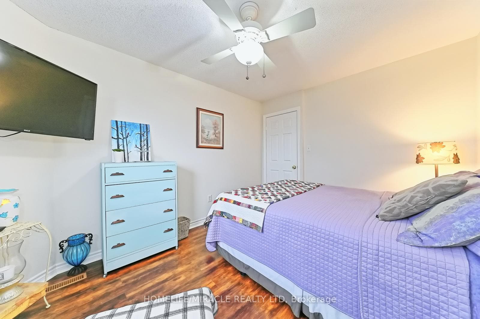 82 Stephanie Lane photo 20