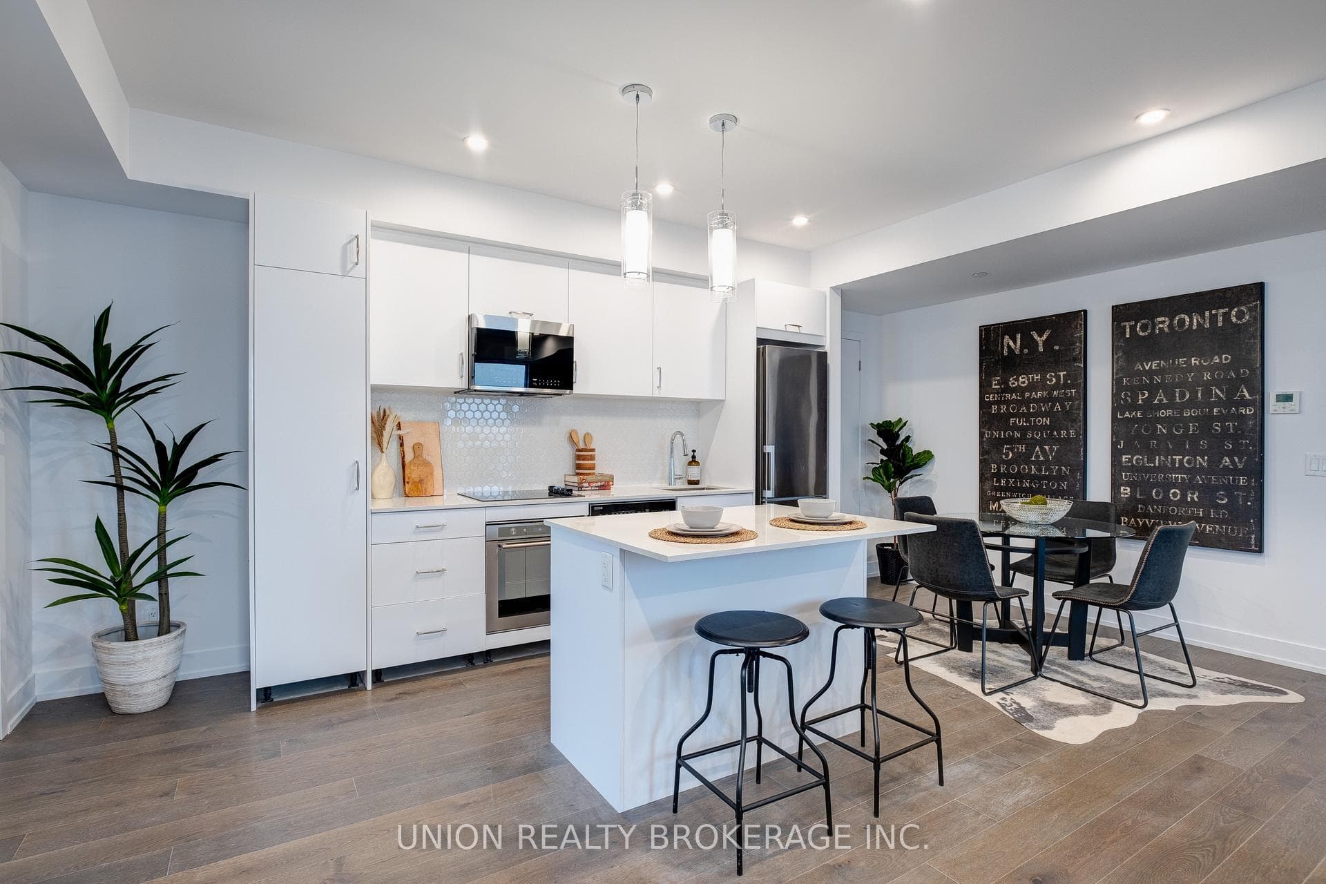 1316 Kingston Road Unit 209 photo 8