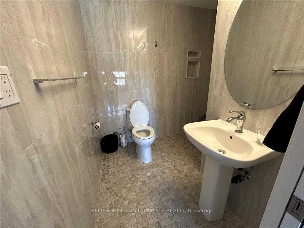 10 John Street Unit 209 photo 9