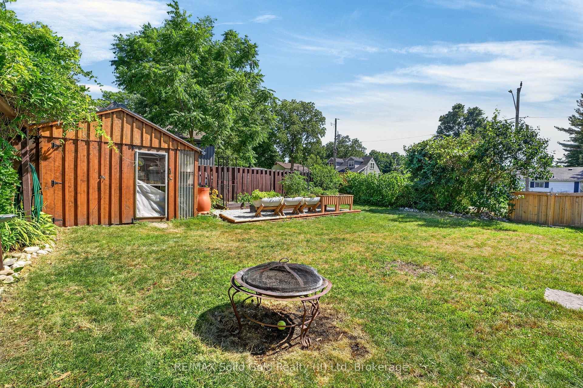 23 Mcrae Street photo 41