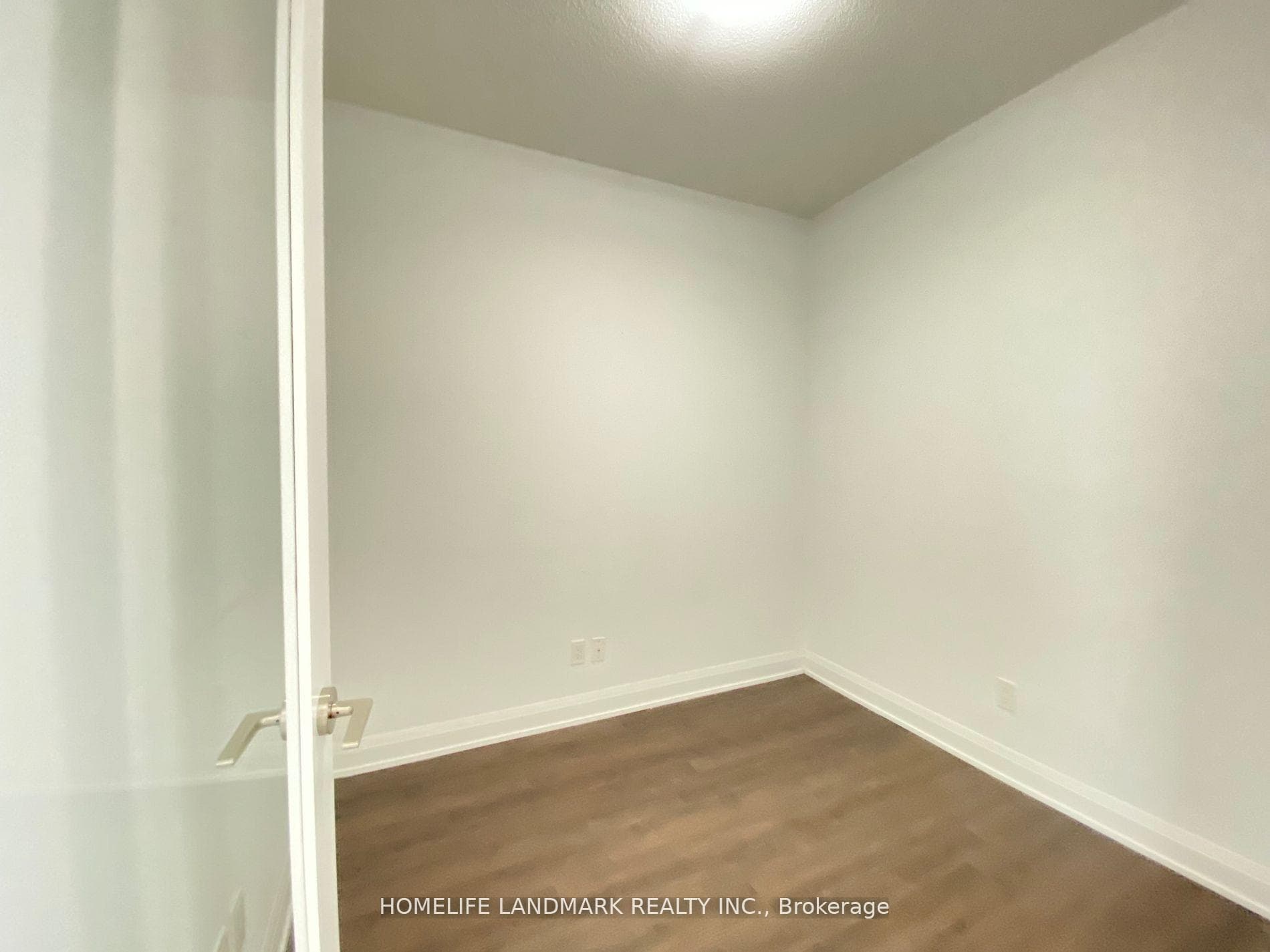 15 Water Walk Drive Unit 811 photo 10