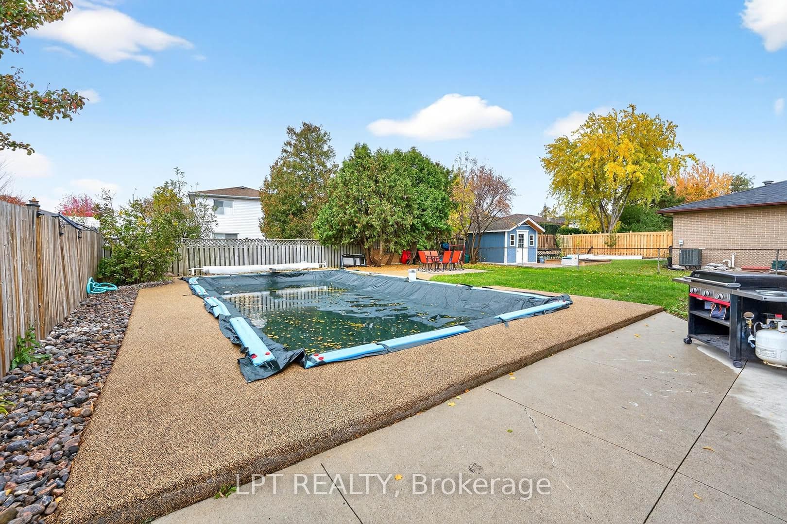 14 Caledon Crescent photo 34