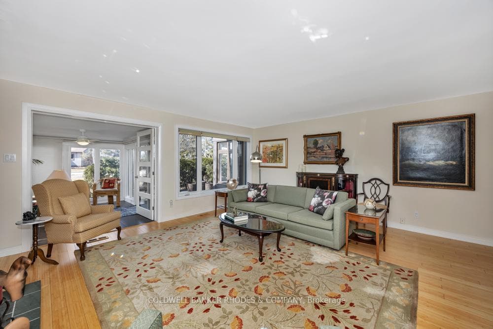 2 Pebble Beach Court photo 7