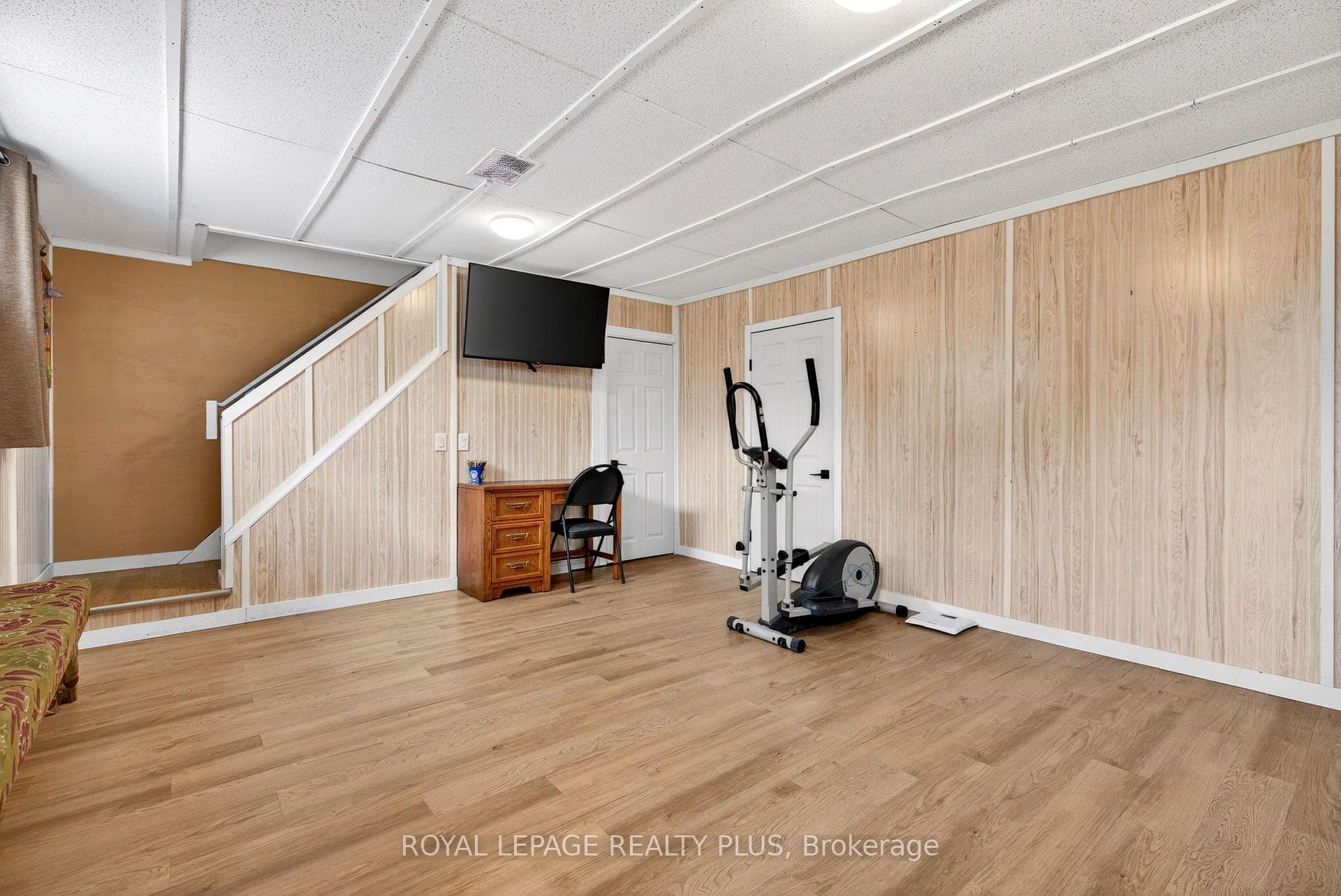 1332 Stanbury Road photo 34