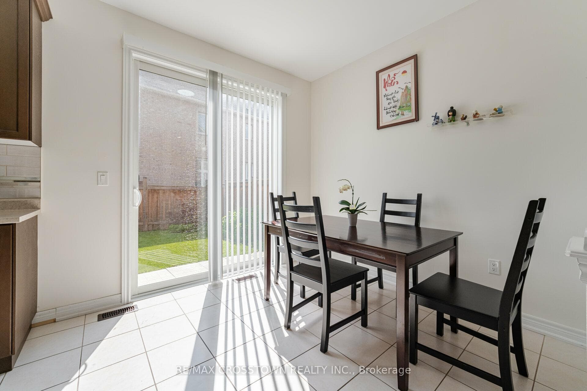 76 Ebury Drive photo 12