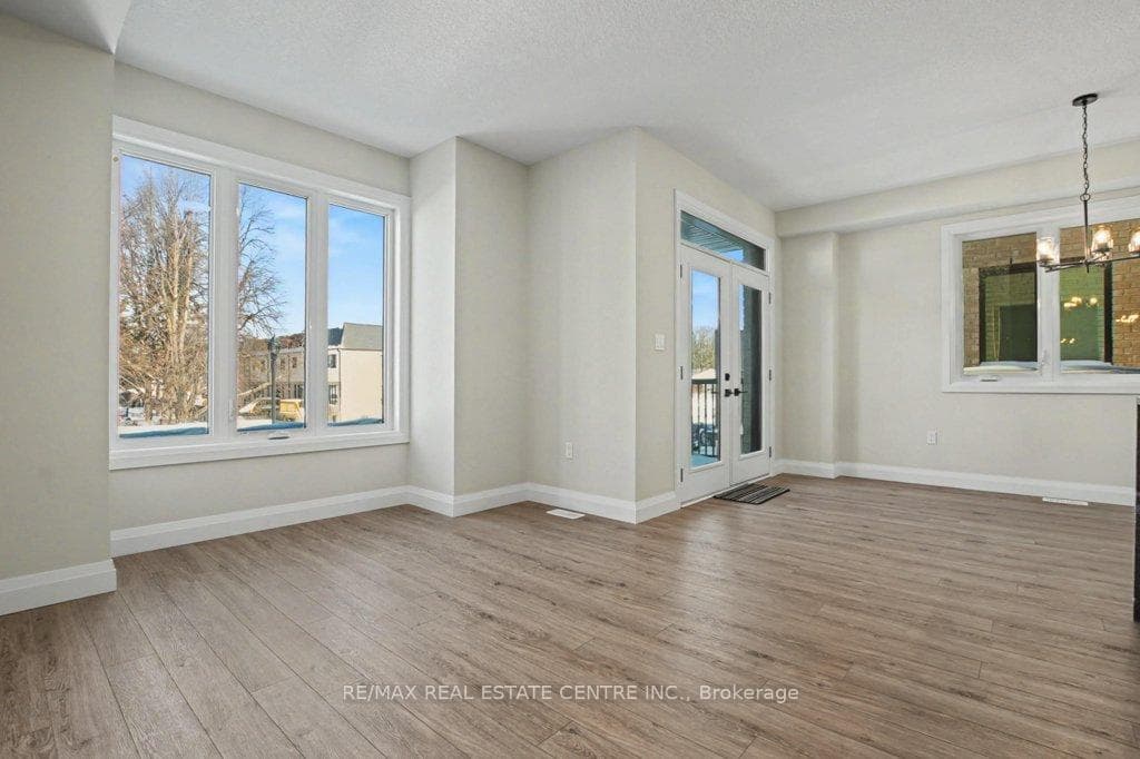143 ELGIN Street Unit 78 photo 19