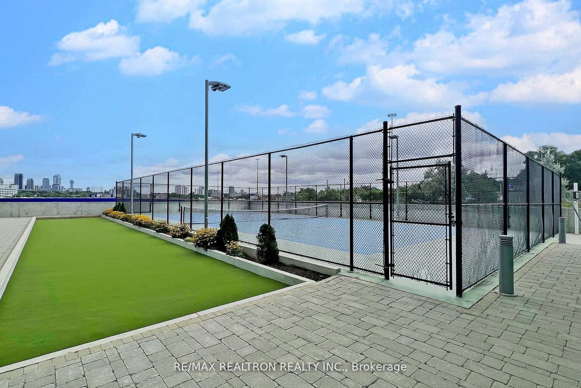 Tennis court
