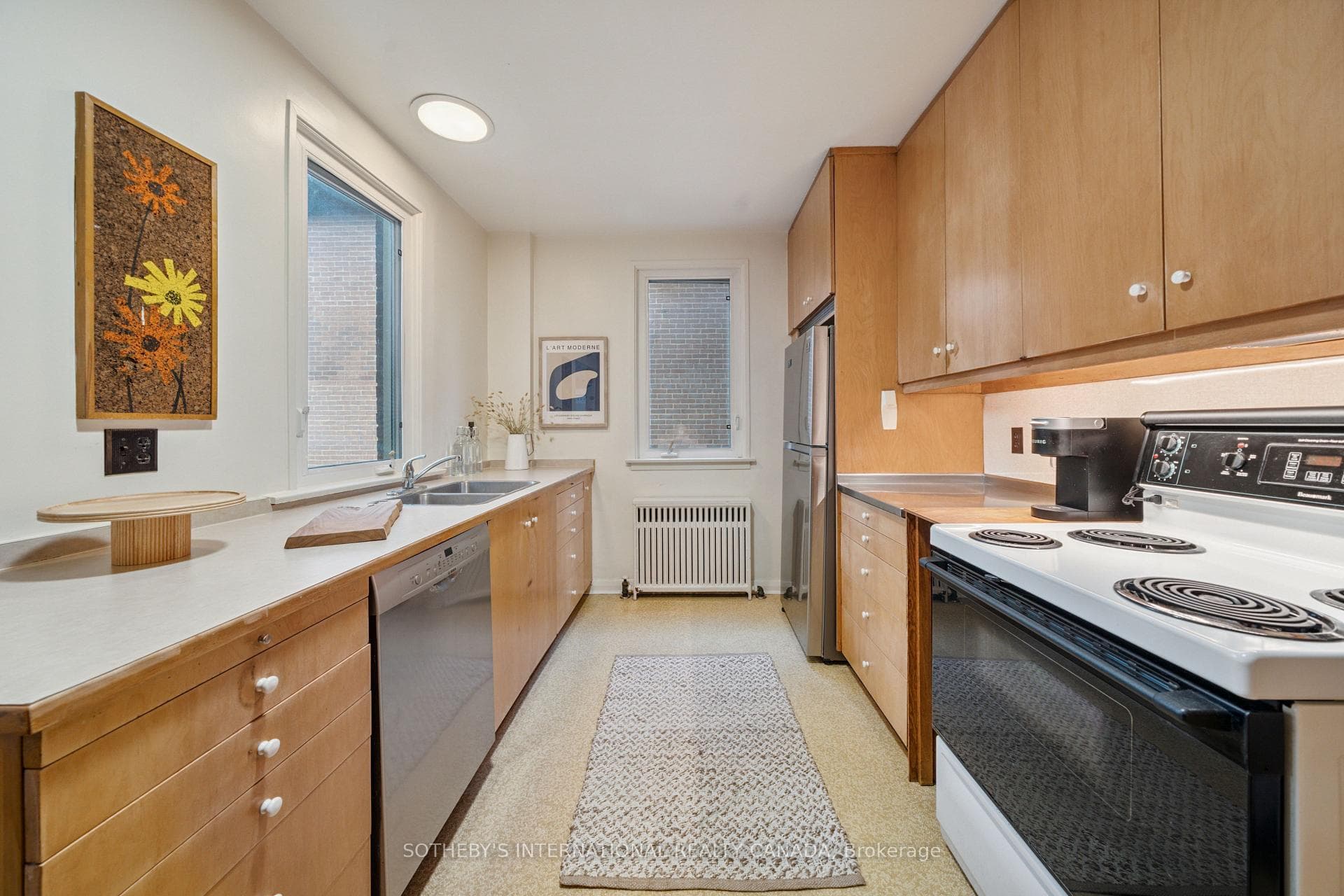 36 Glenview Avenue photo 14