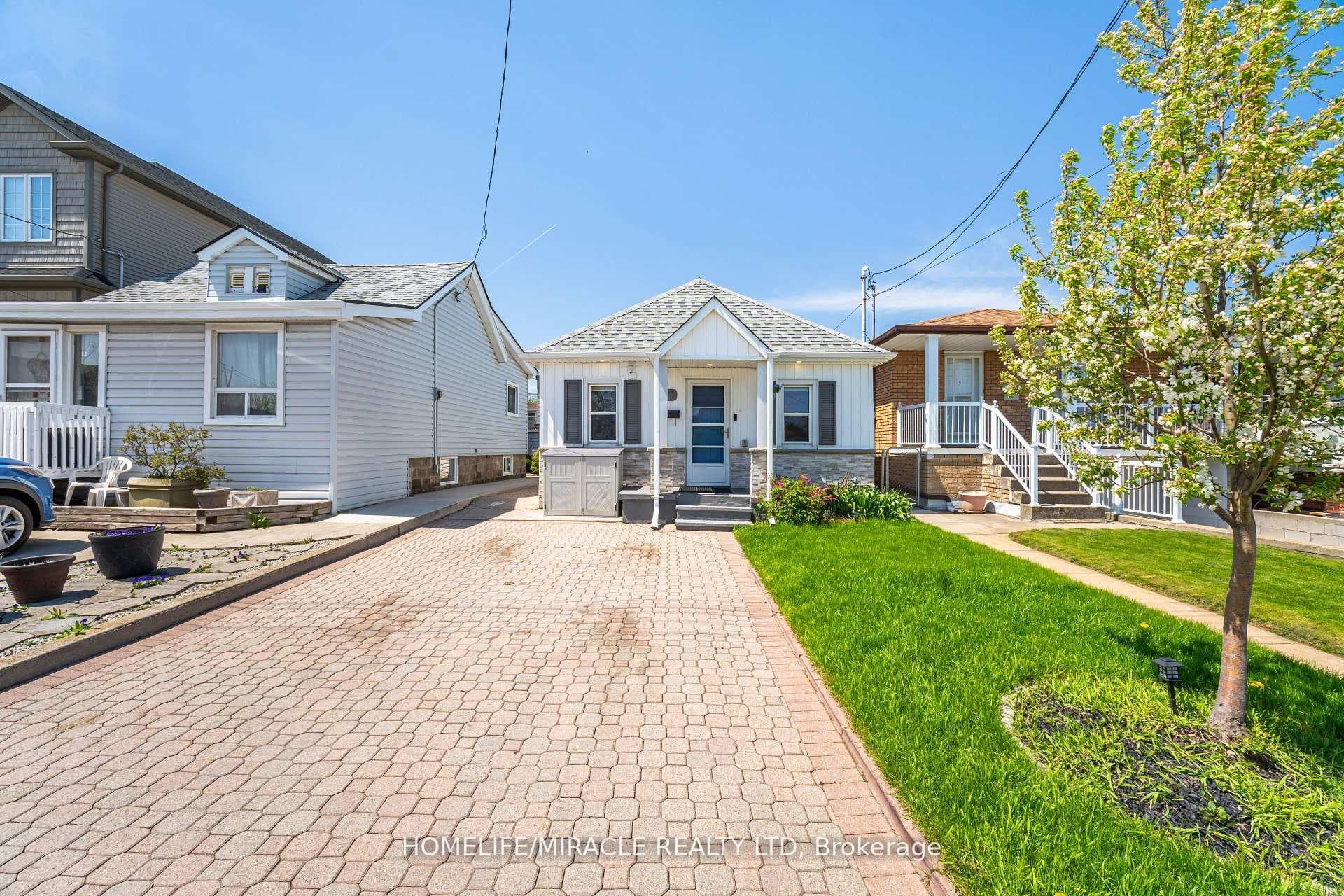 71 Beland Avenue photo 2