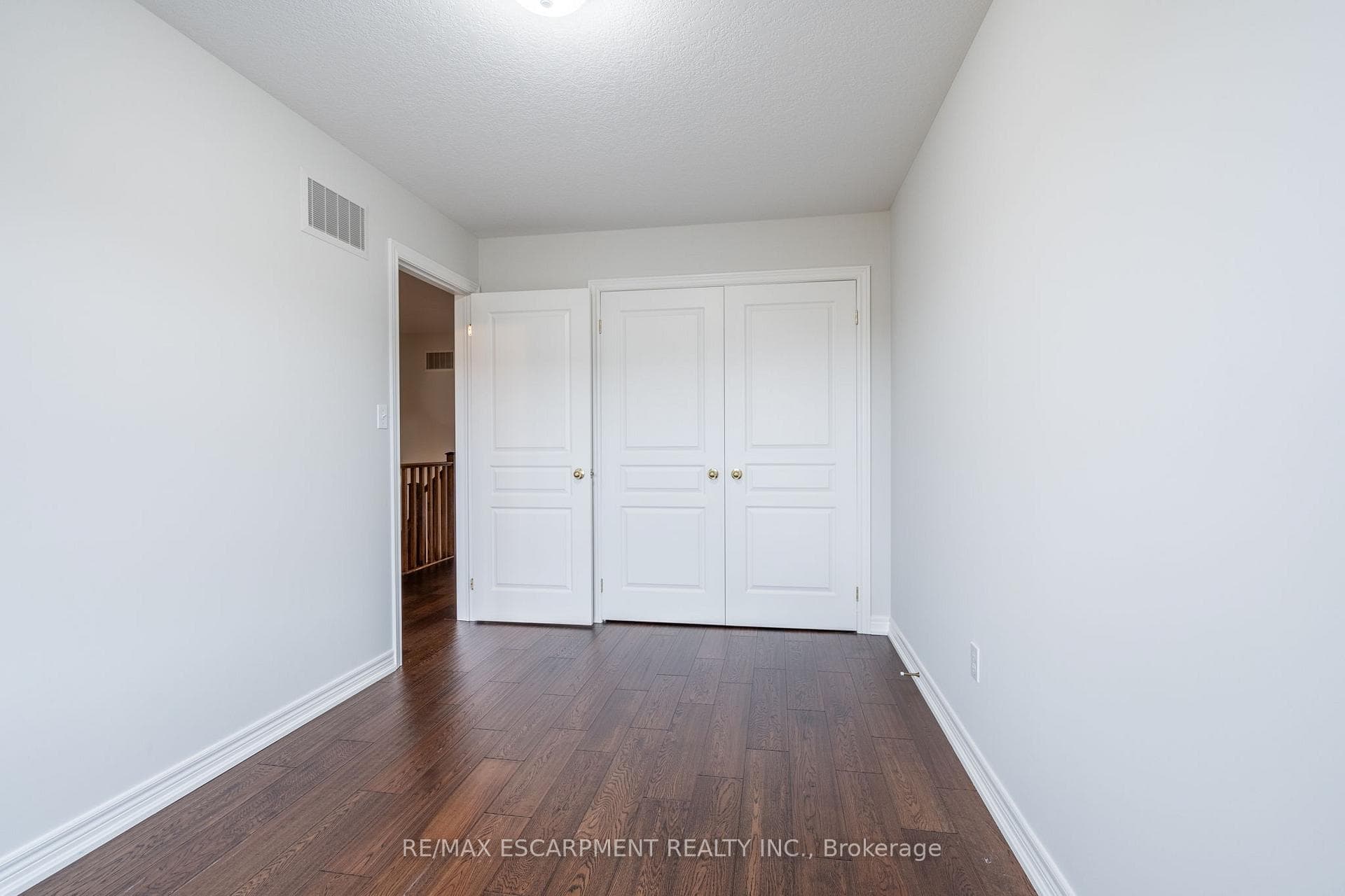52 Browview Drive photo 18