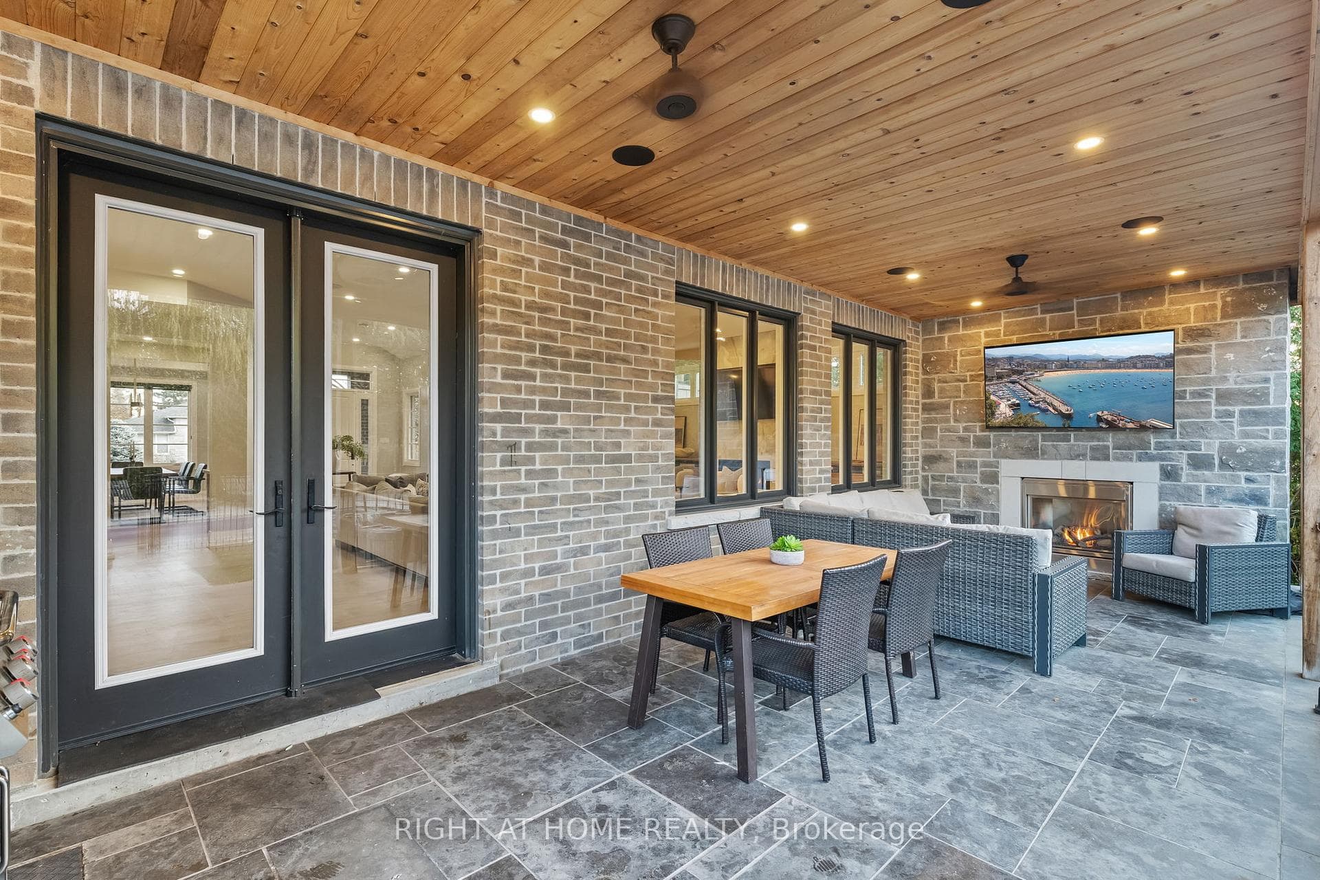36 Dymond Drive photo 32