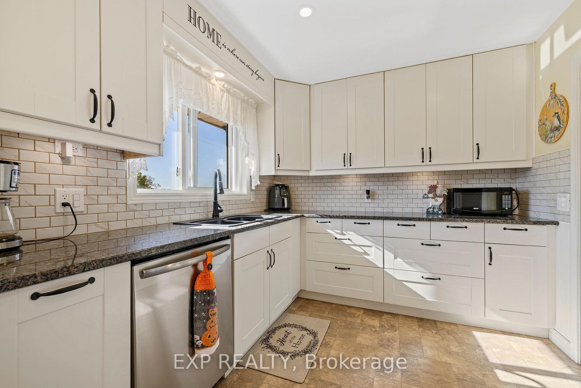 1637 Windham 7, R. R. #3 Road photo 9