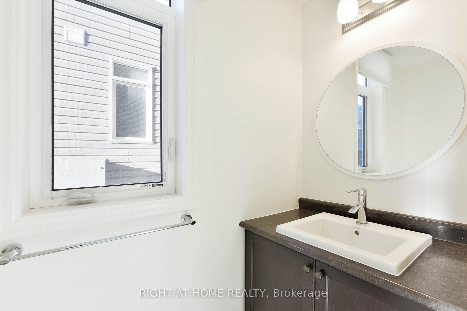 536 Rioja Street photo 5