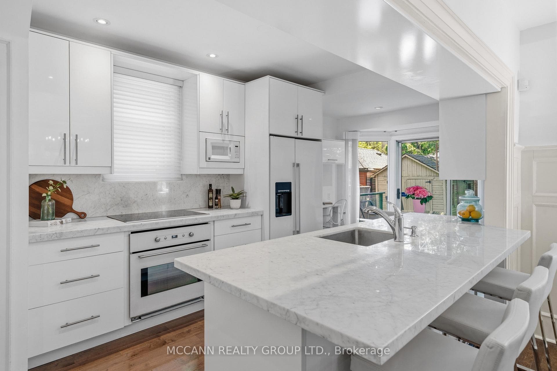 111 Chudleigh Avenue photo 10