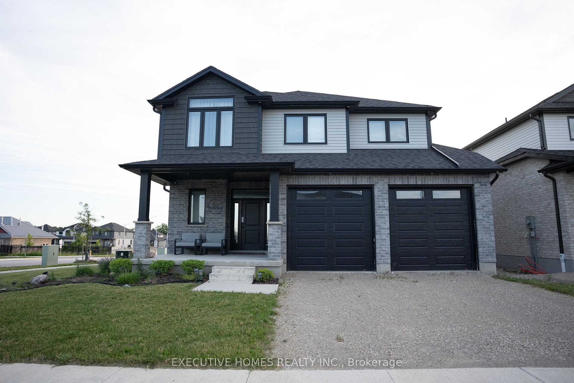 86 Gellert Drive photo 1