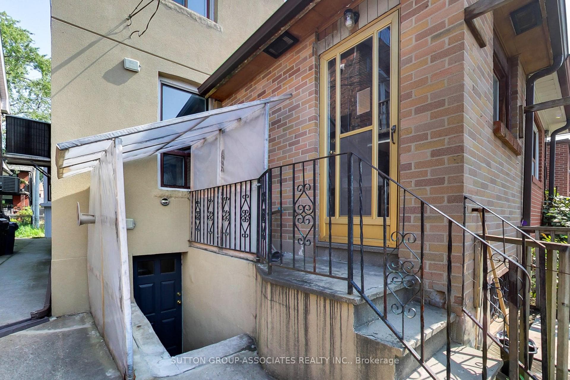 280 Grace Street photo 26