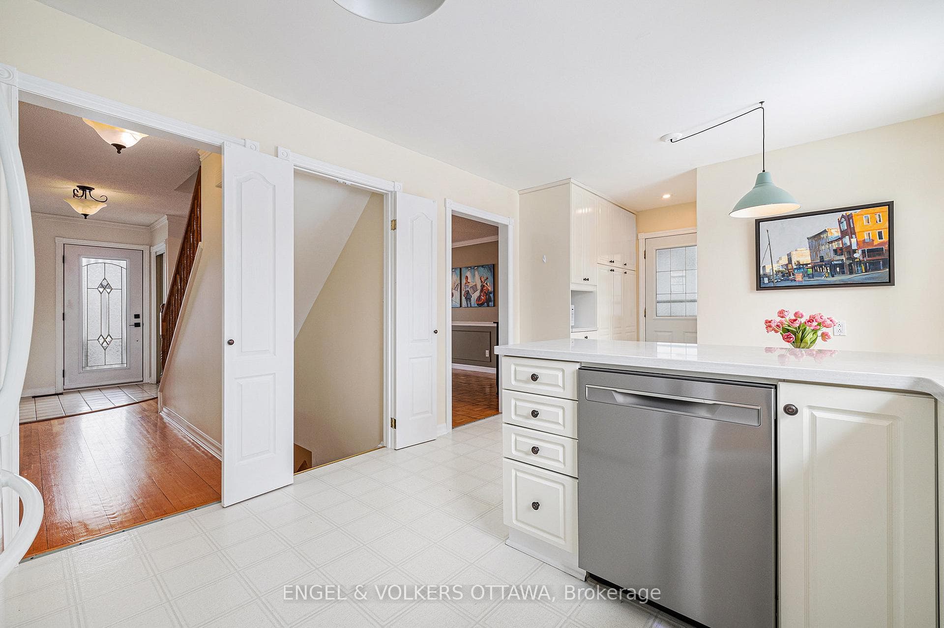 12 Woodburn Drive photo 37