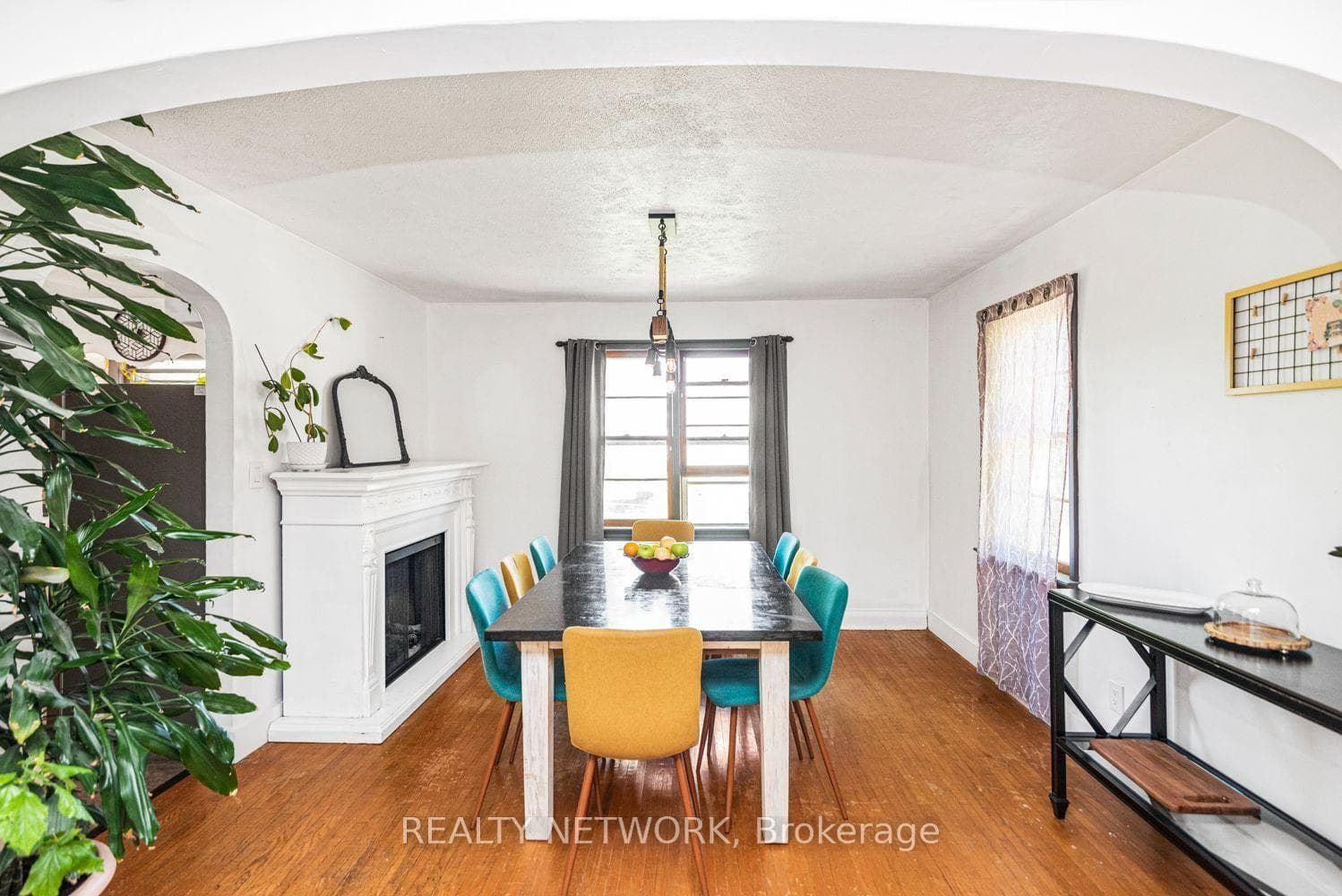 32 Grant Avenue photo 13