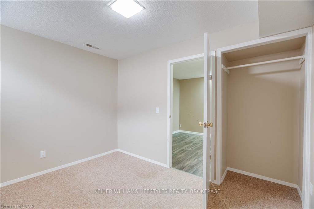 56 MACDONALD Street photo 31