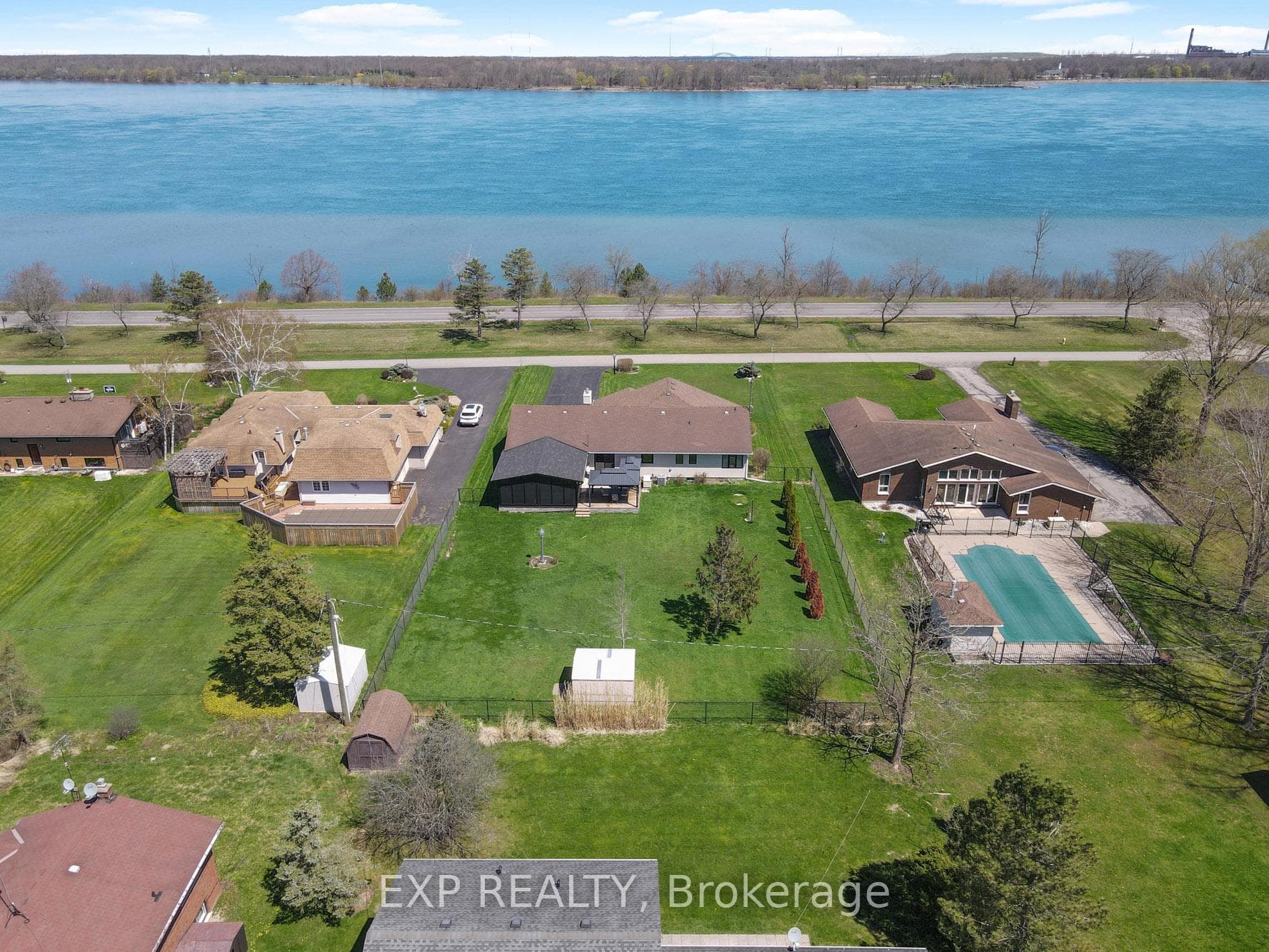 2189 Niagara Parkway photo 39