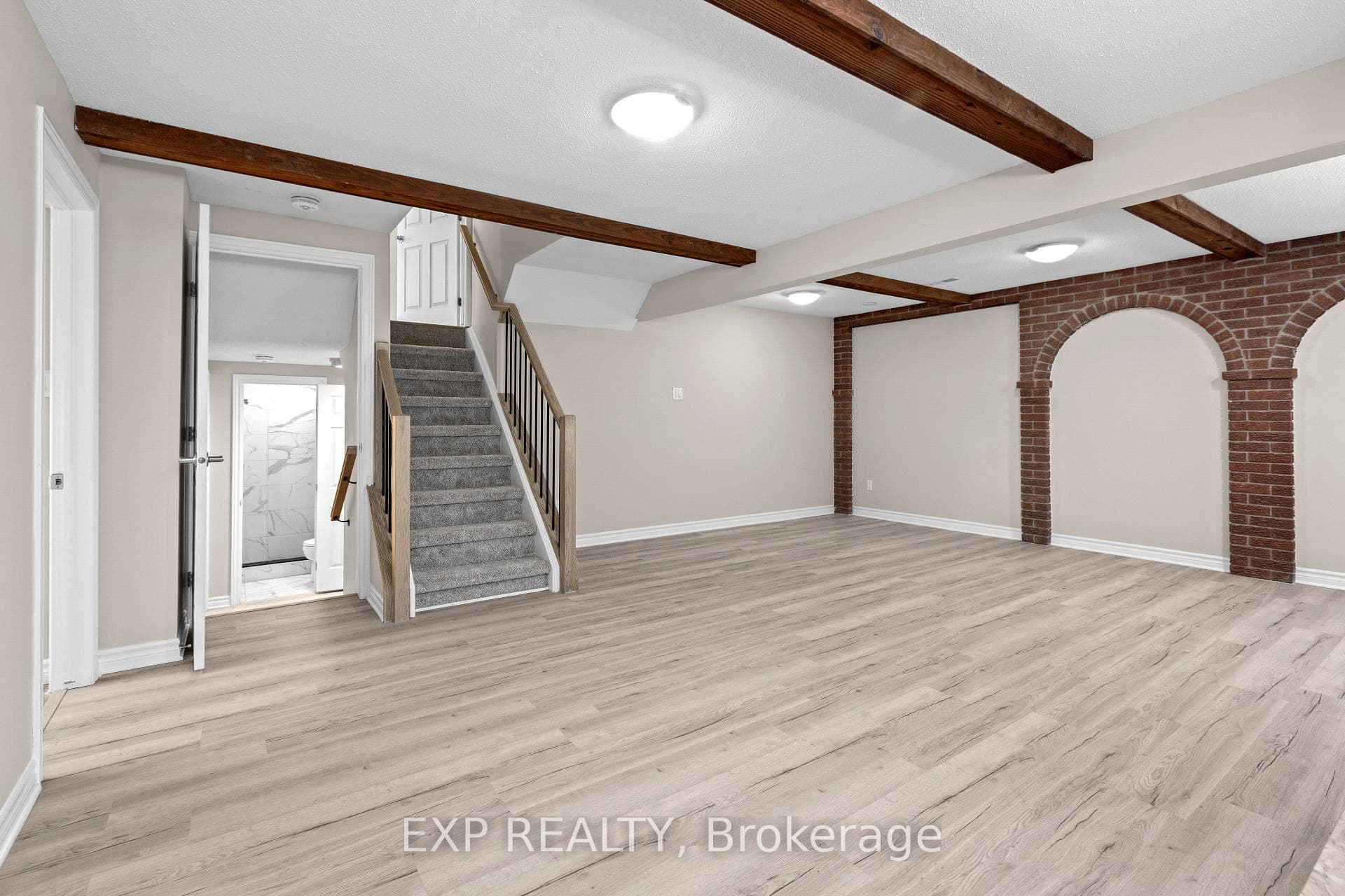 869 Maryland Avenue photo 30