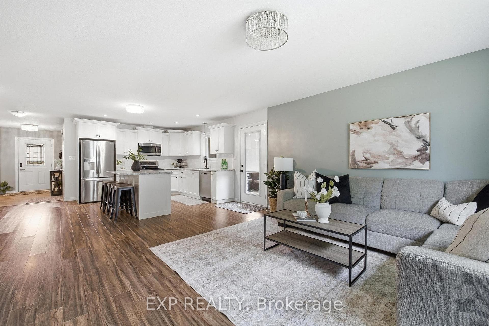 101 Tuffy MacDougall Court photo 4