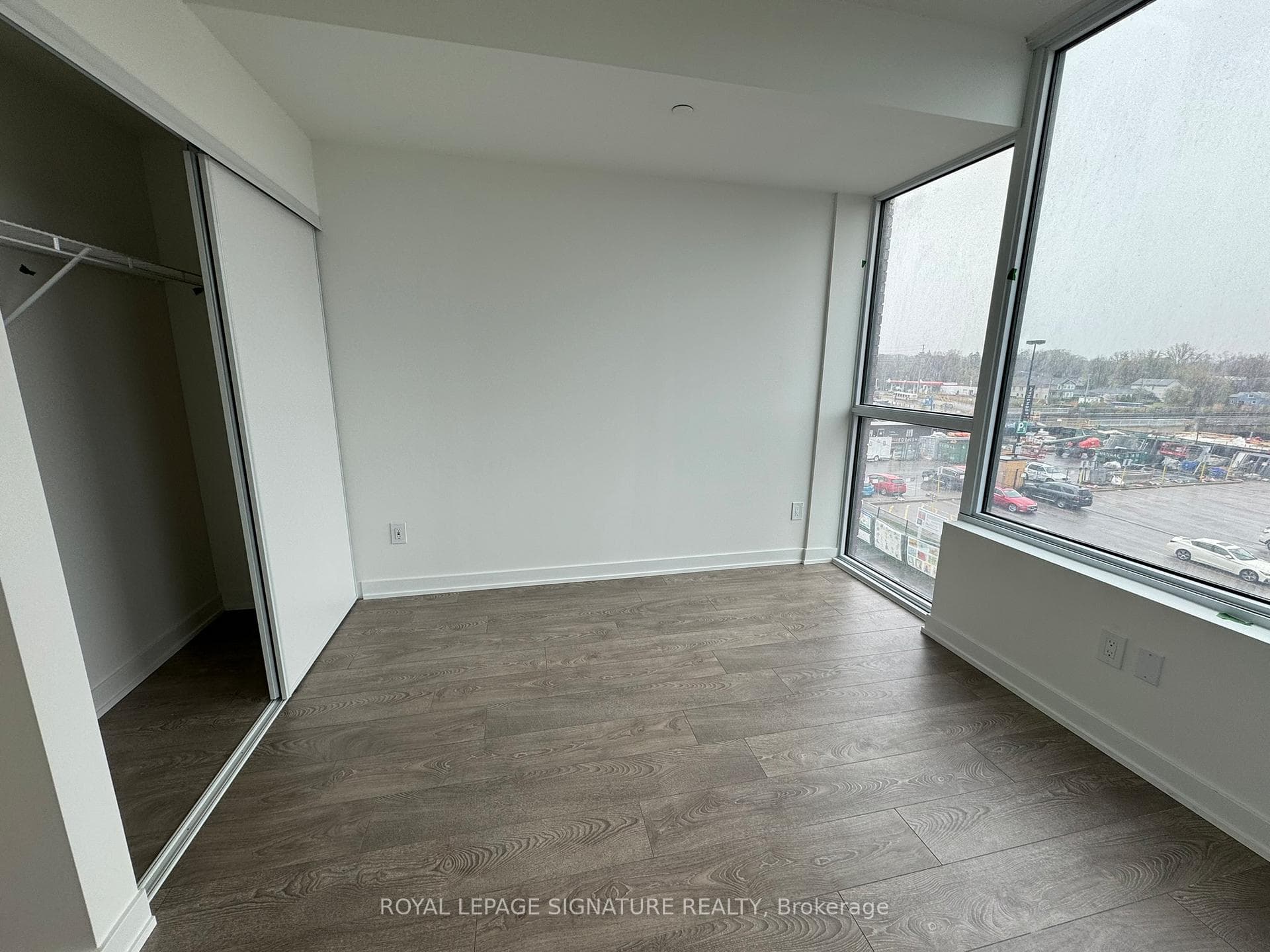 28 Ann Street Unit 323 photo 4