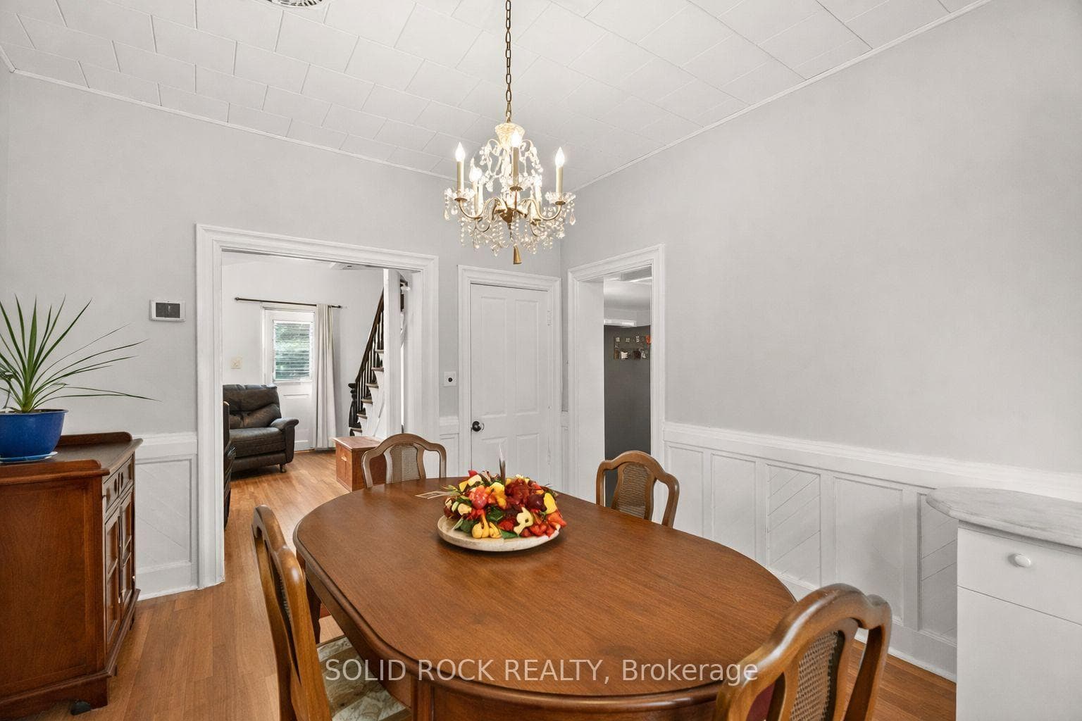 Formal dining room