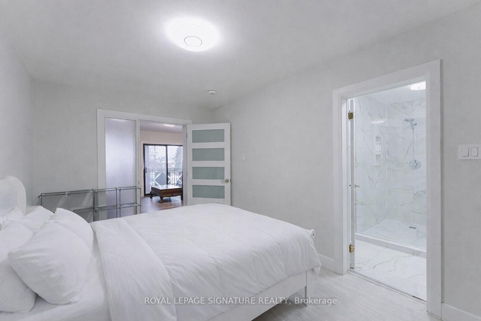 713 The Queensway N/A Unit #Rear photo 13