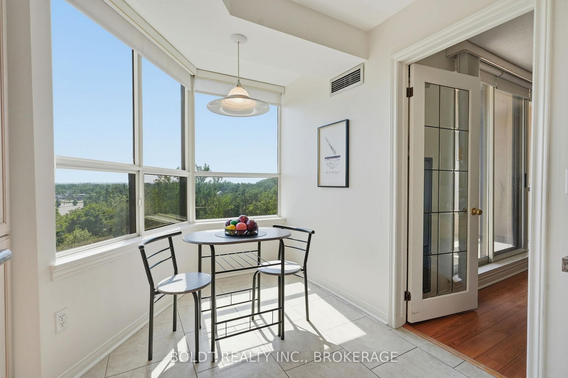3 Towering Heights Boulevard Unit 702 photo 21