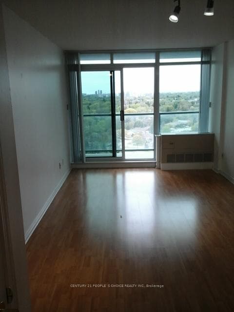 5500 Yonge Street Unit 1506 photo 9