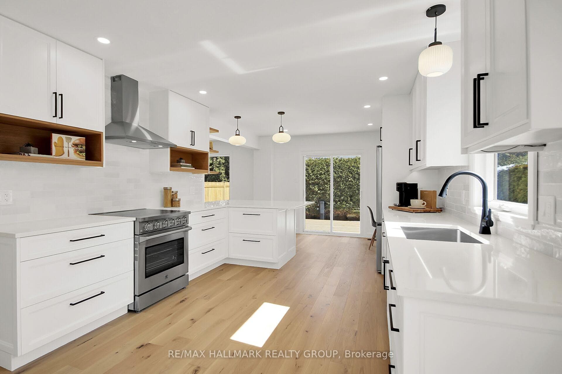 26 Raftus Square photo 12