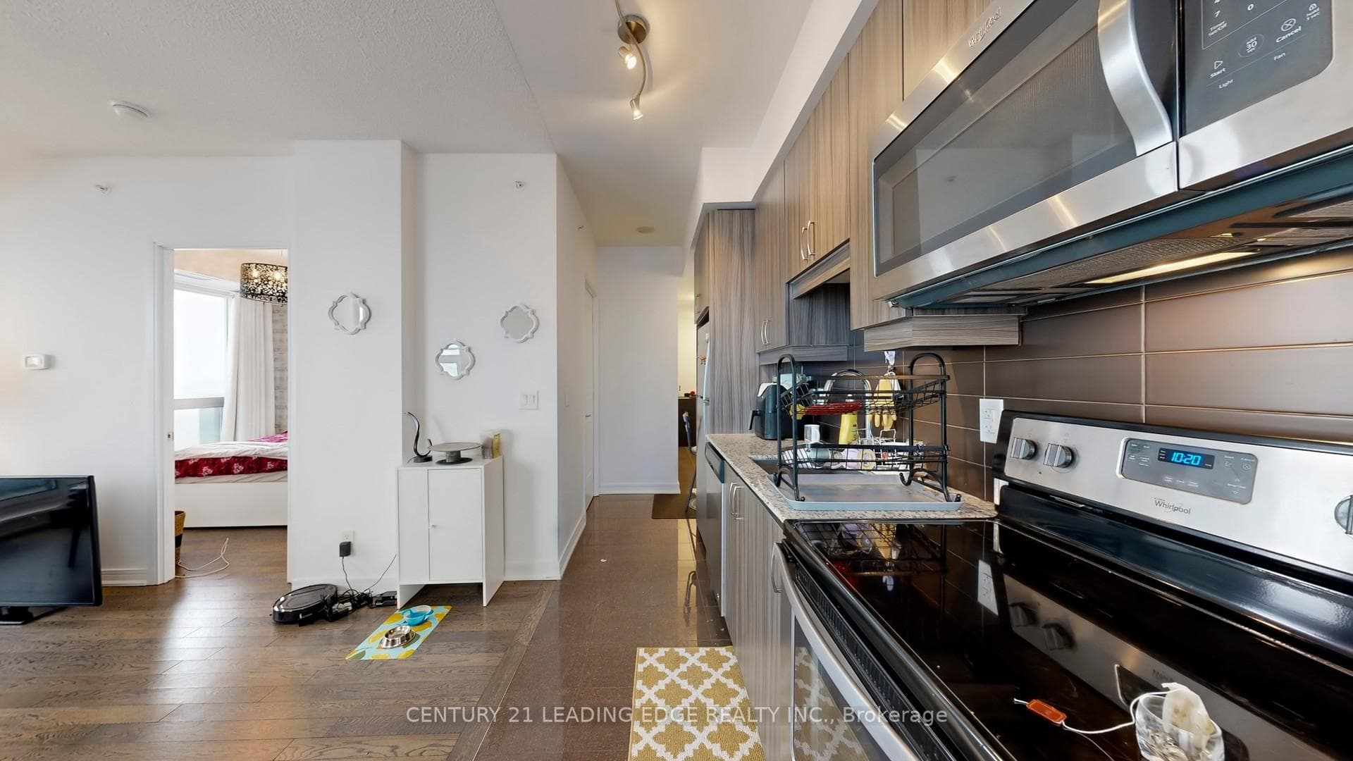 9205 Yonge Street Unit 1611 photo 14