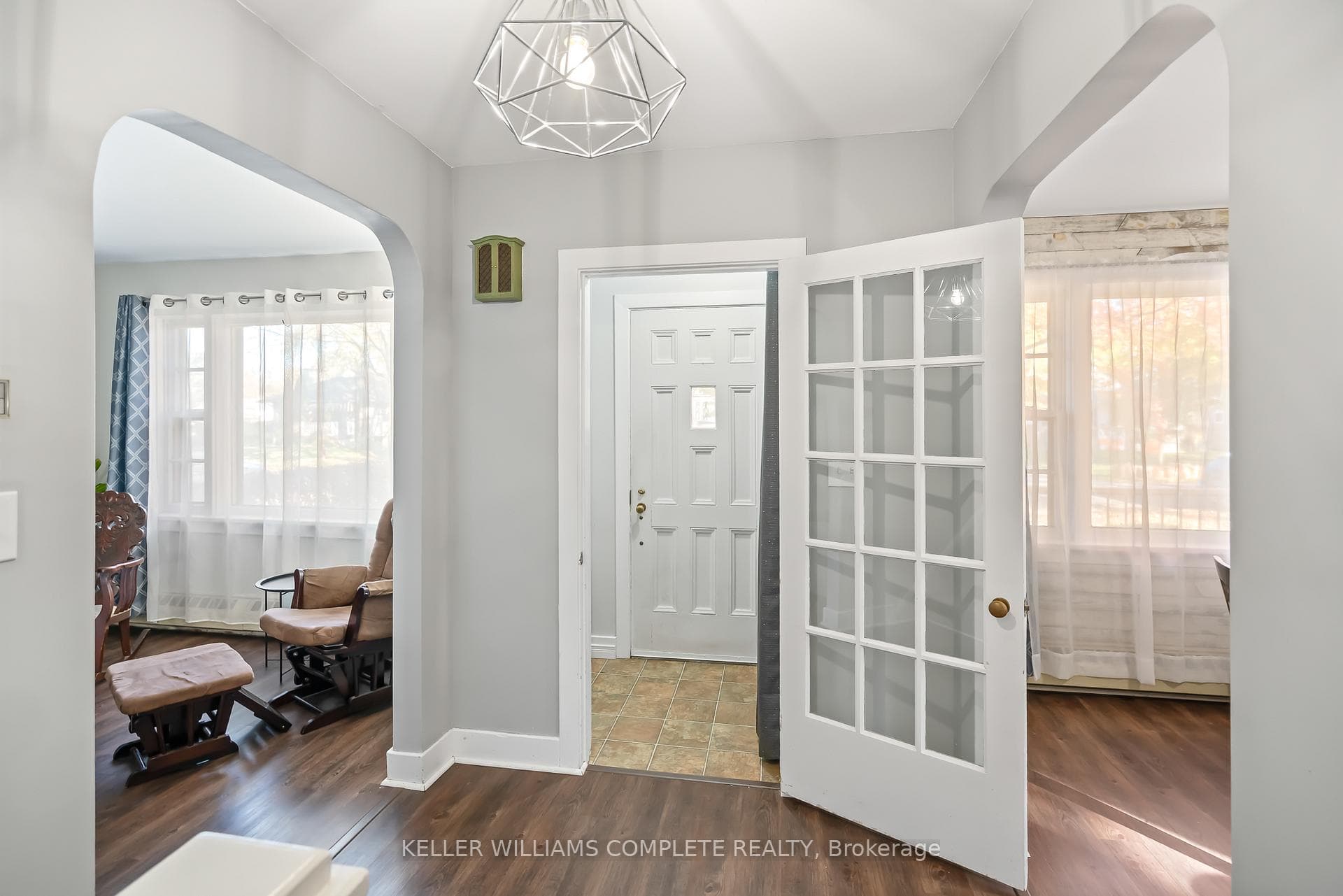 111 Price Avenue photo 4