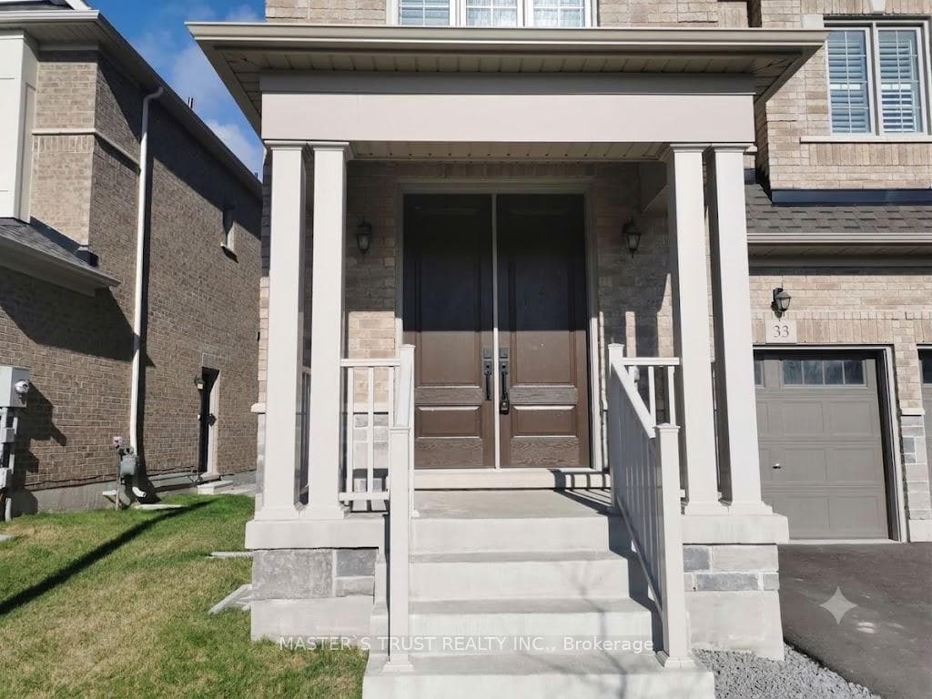 33 Terrain Court photo 2