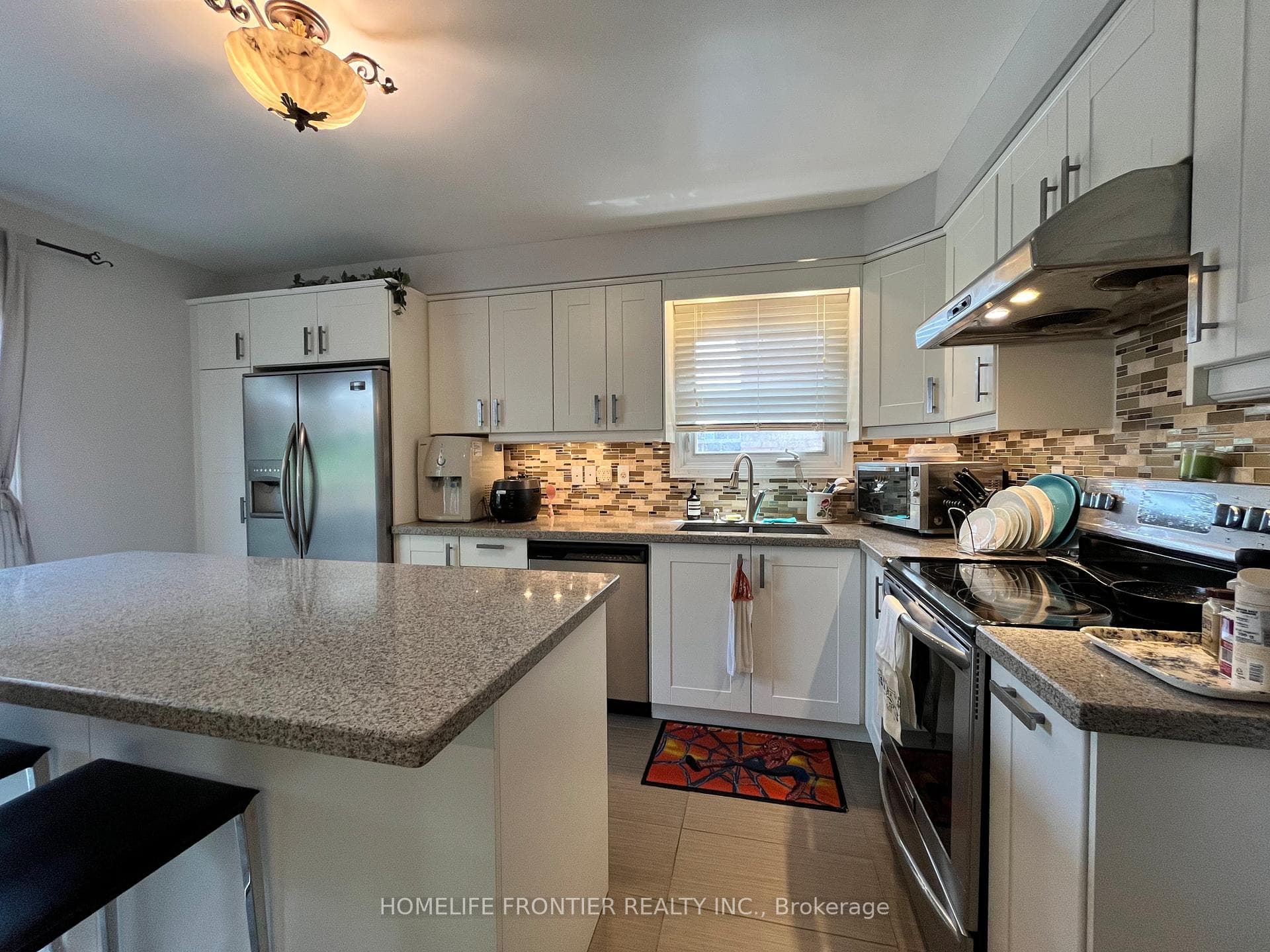 36 Tamara Drive photo 13