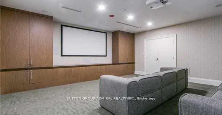 20 Bruyeres Mews Unit 217 photo 14
