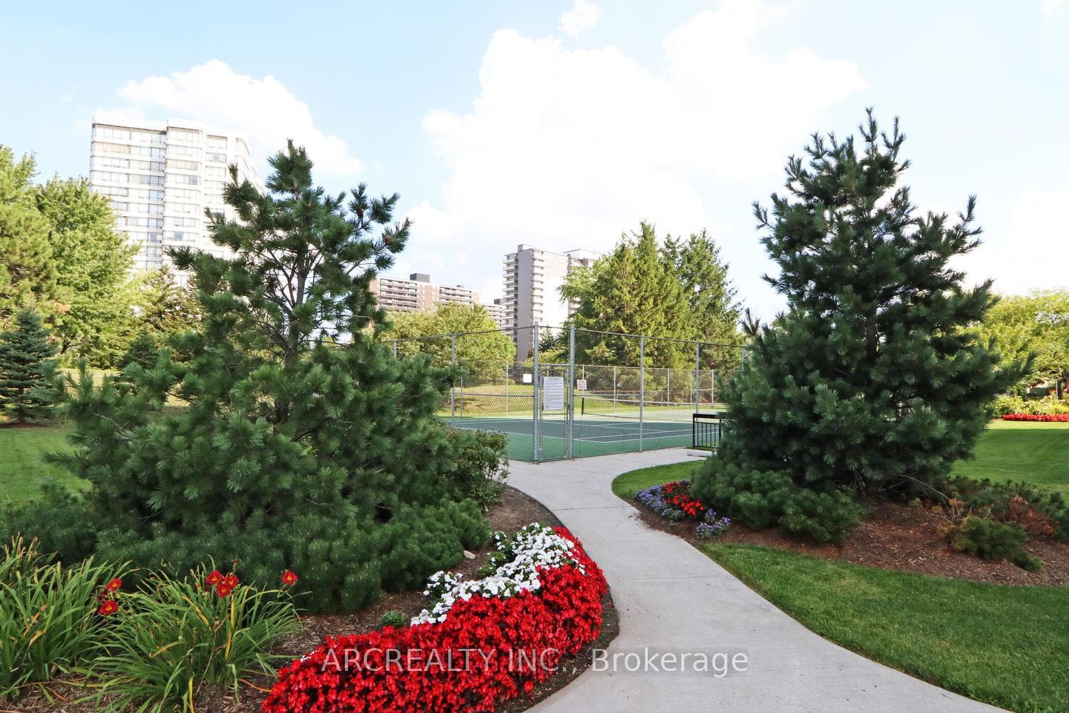 1201 Steeles Avenue Unit 1107 photo 12