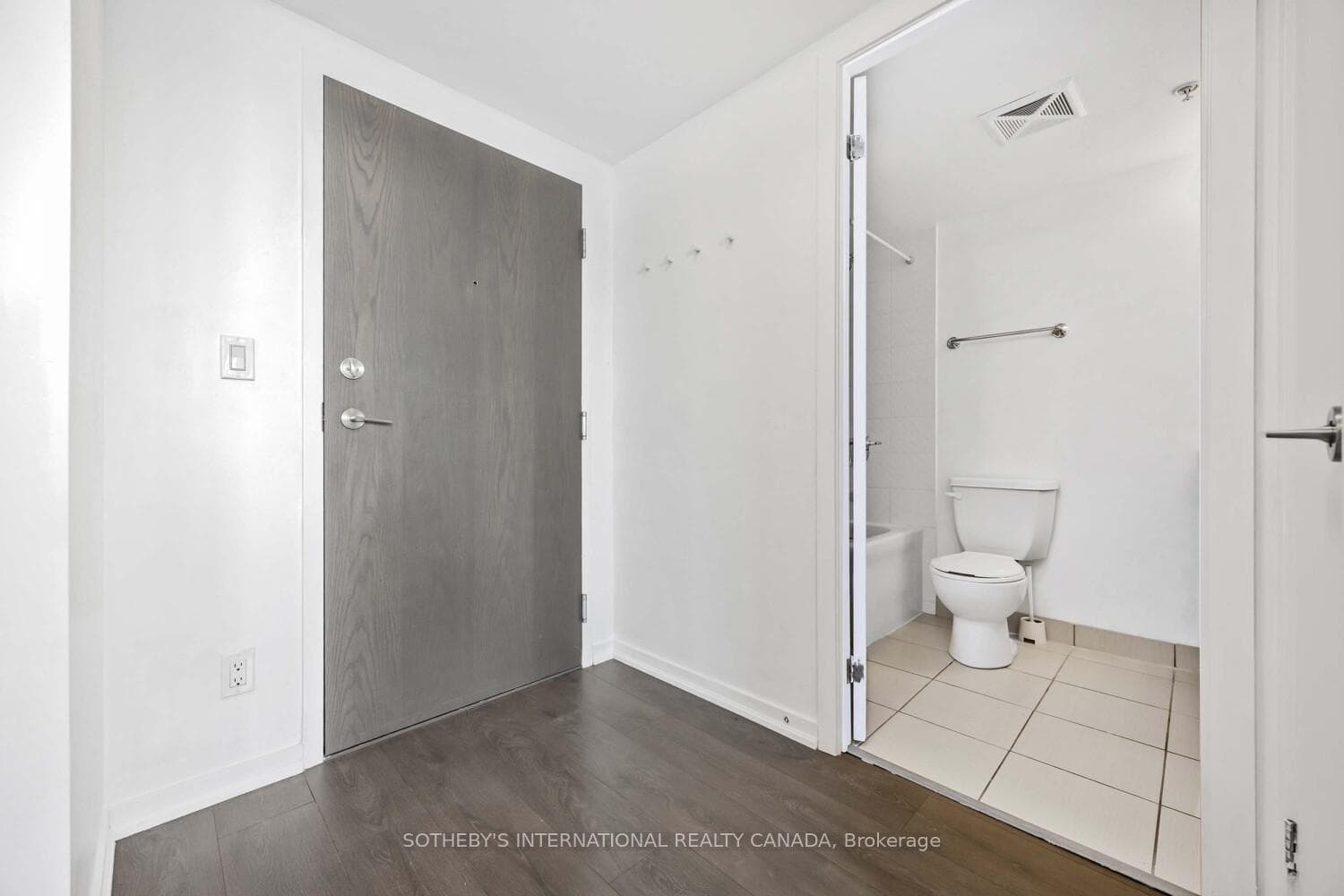 68 Abell Street Unit 736 photo 11