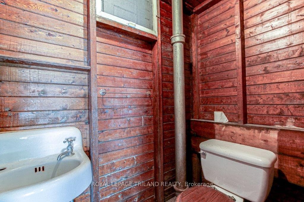159 HARRISON Place photo 4